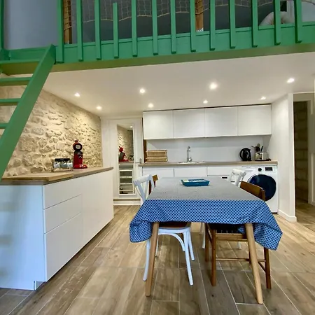 Holiday home Groomi Urban Escape - Modern And Spacious!