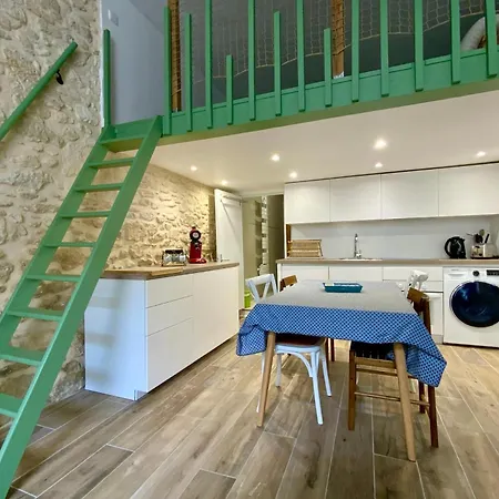 Holiday home Groomi Urban Escape - Modern And Spacious!